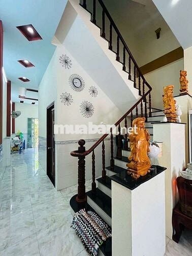CHO THUÊ NHÀ 2 LẦU 5PN KHU VĂN HÓA TÂY ĐÔ FULL NỘI THẤT GIÁ 12TR