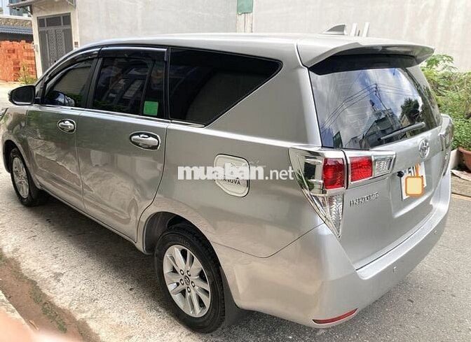 BÁN INNOVA cuối 2019E MÀU BẠC ZIN XE NHÀ: 398 TR