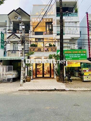 Cần bán nhà mặt tiền đường Nguyễn Hiền