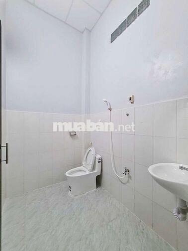 Nhà Lộ Nhựa 6m Gần chợ Trần việt châu