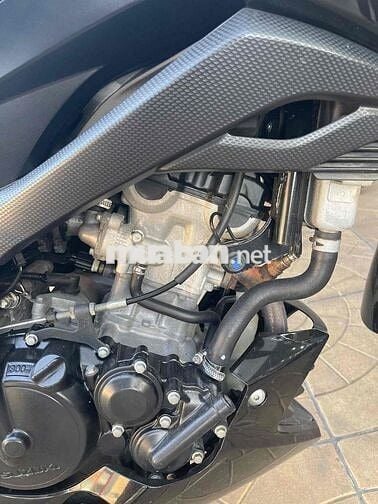 Suzuki 150 GSX 150 bandit