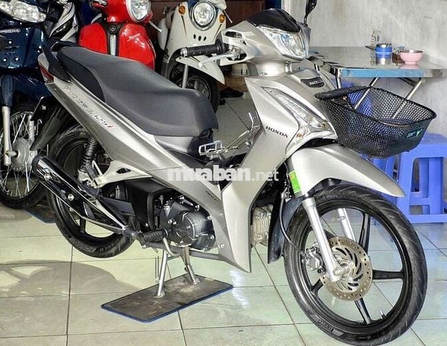 Future 2021 BS83 Màu Xám bạc bỏ mẫu góp đưa 0đ