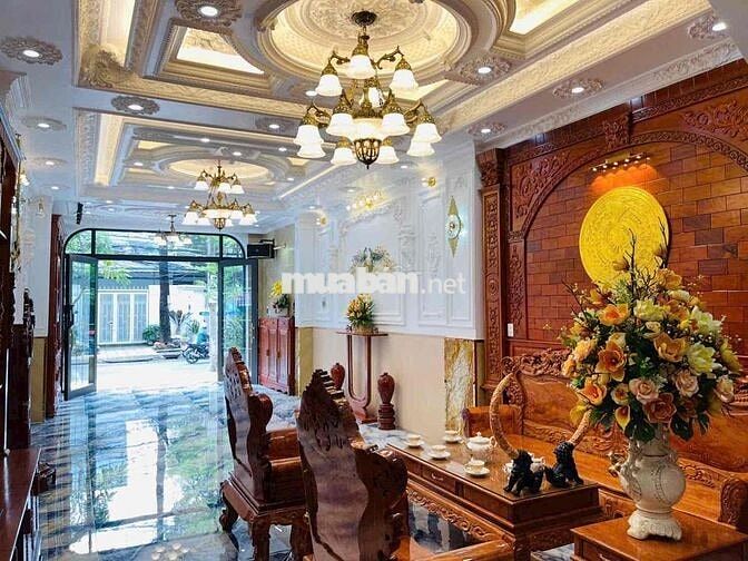 Cần bán nhà mặt tiền đường Nguyễn Hiền