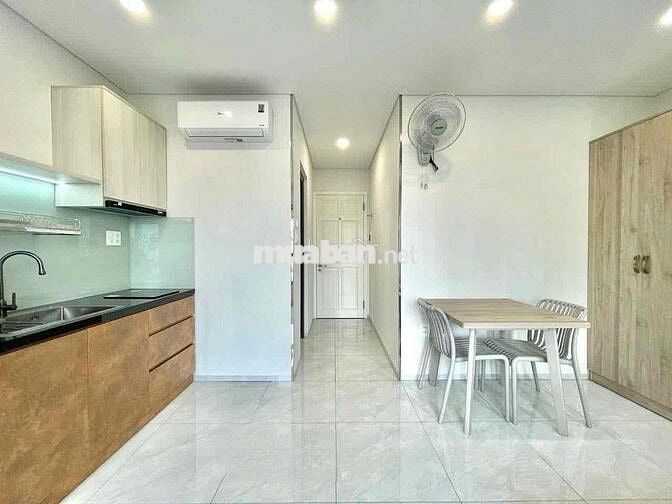 ✅STUDIO BAN CÔNG SIÊU XINH NGAY GẦN CHỢ BÀ CHIỂU✅