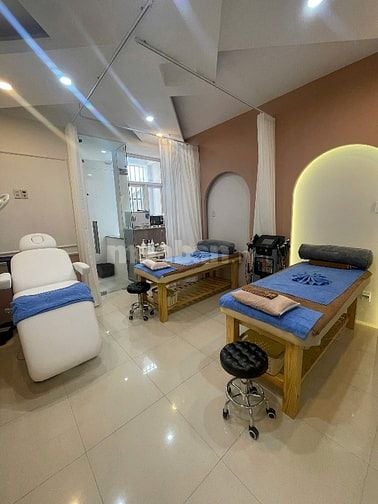 Cho thuê nhà MT Hoa Lan, P.2, PN. 4x16m. Hầm 4L. Giá 50tr
