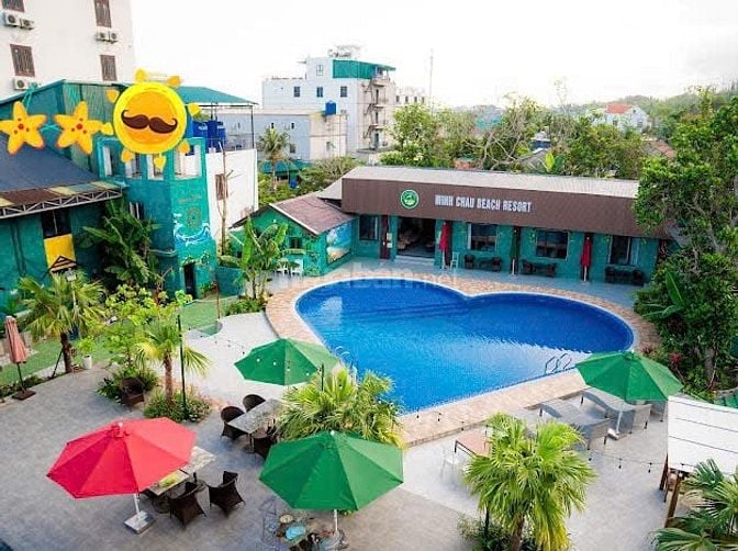 Bán lô đất vàng mặt phố đi bộ Minh Châu - Bãi Biển đẹp nhất Miền Bắc 