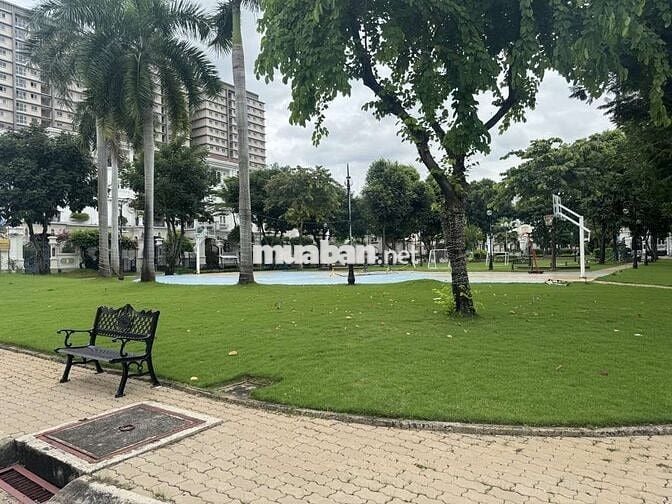 CITYLAND RIVERSIDE Q7
 BỂ BƠI RIÊNG – THANG MÁY – FULL GỖ GÕ ĐỎ
