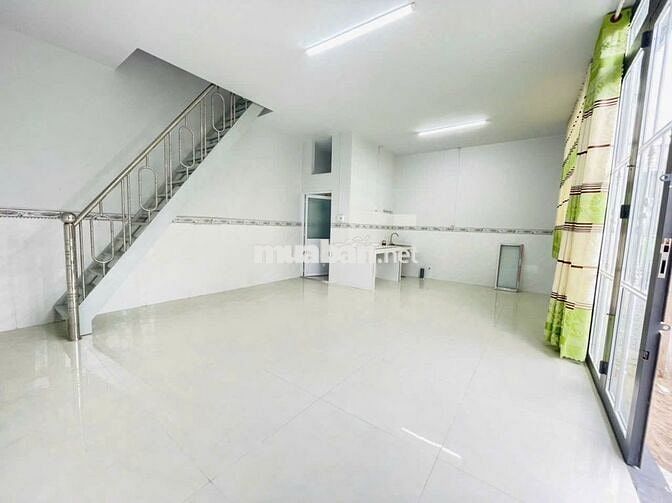 Nhà 3,8 triệu 2 phòng ngủ Cồn Khương sạch sẽ