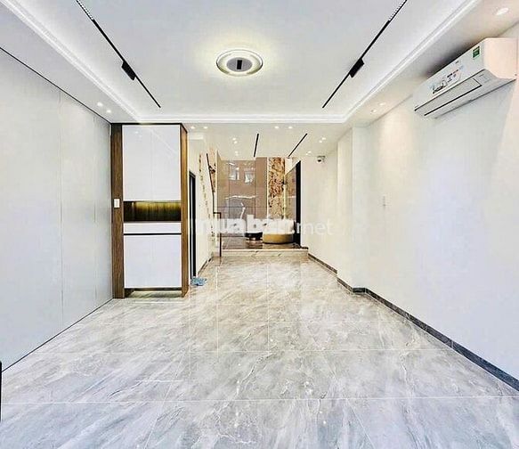 NHÀ ĐẸP NGUYÊN SEAL - 96B Nguyễn Hồng Đào, P.14, Q.TB - 5x20m - 5PN
