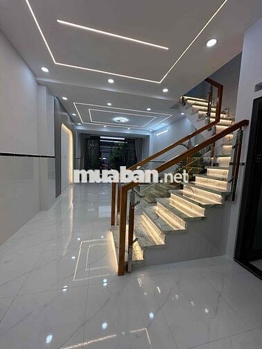 Bán nhà đẹp 2 tầng Bình Tân- 44m2- giá 4,65 tỷ- Sổ riêng