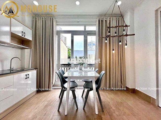 Căn Hộ 1PN Tách Bếp Ban Công 30m2 - Ngay Khu Ẩm Thực Phan Xích Long