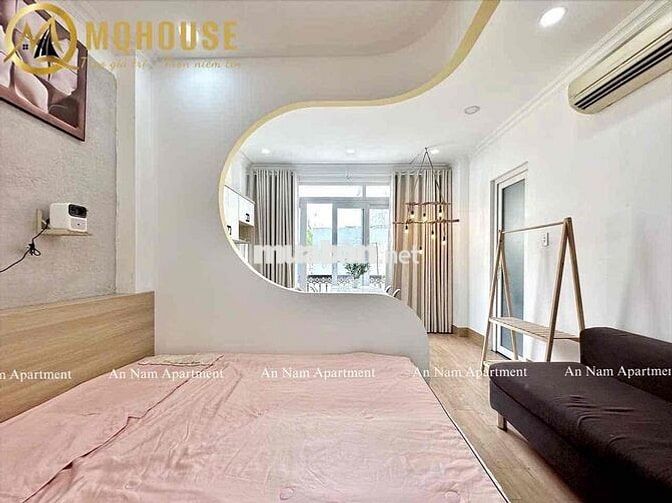 Căn Hộ 1PN Tách Bếp Ban Công 30m2 - Ngay Khu Ẩm Thực Phan Xích Long