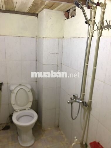 Phòng trọ 16m2 đường Hồ Tùng Mậu cạnh Đại Học Thương Mại
