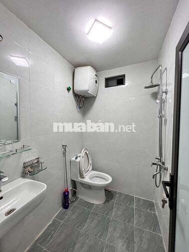 Bán nhà TT Thanh Nhàn, 120m, nhà đẹp oto đỗ 3 ngủ đủ công năng, ở ngay