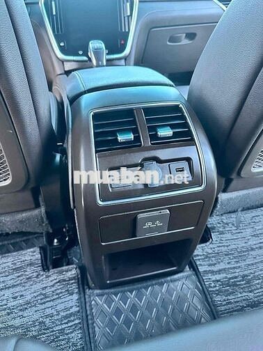 VinFast Lux SA2.0 2019 - 70000 km