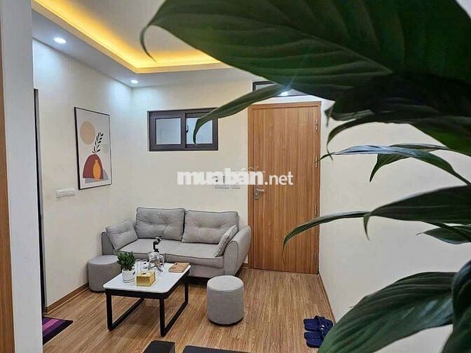 TRỐNG PHÒNG 1N1K FULL NỘI THẤT BAN CÔNG THOÁNG TRỤC ĐƯỜNG KIM MÃ