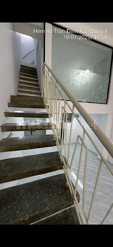 48/4 Trần Đình Xu, Q1 cho thuê phòng trọ 35m2 - 20m2