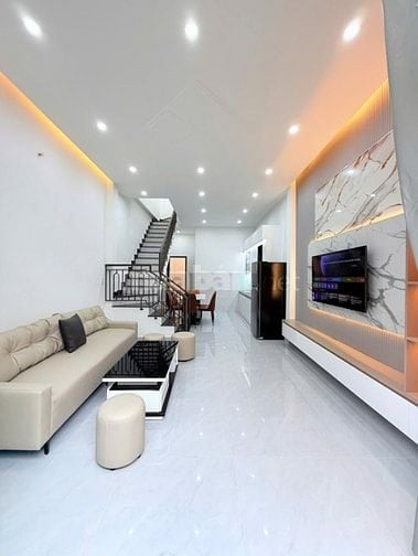 Bán nhà Lê Hồng Phong Q5, 67m² (4,8x14), hẻm xe hơi 5m,  giá 2,9 tỷ