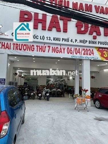 Cho thuê nhà mặt tiền: Quốc lộ 13, P. HBC Thủ Đức_Diện tích: 10m x50m