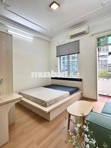Căn hộ 1PN ban công view city, full nội thất, máy giặt riêng, gần Q1,3