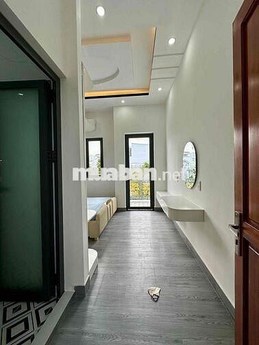 NHÀ QUẬN 7 MẶT TIỀN HẺM XE HƠI KD BUÔN BÁN ĐƯỢC