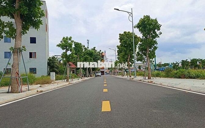 Bán lô góc 2 mặt tiền 148,5m2 vị trí hiếm tại Mk Central City, Phủ Hà