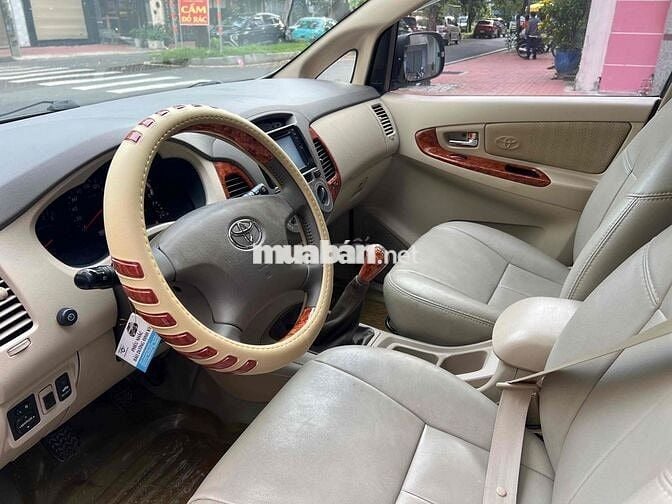 Toyota Innova 2007 - 154360 km