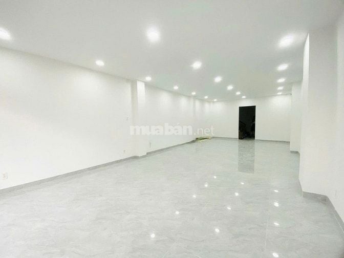 SẮP BÀN GIAO! TÒA NHÀ VĂN PHÒNG CÓ THANG MÁY – TRƯƠNG HOÀNG THANH