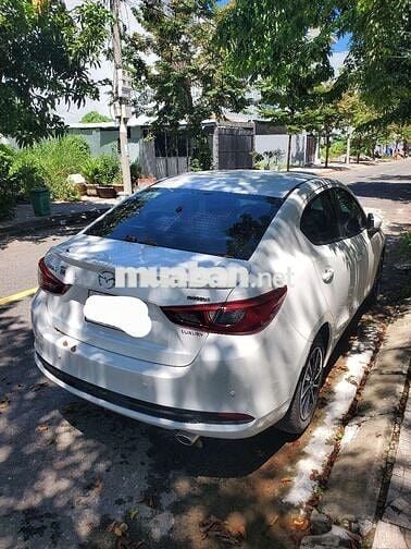 Mazda 2 2024 Luxury - 10000 km