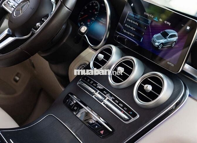 Mercedes Benz GLC300 4MATIC 2021