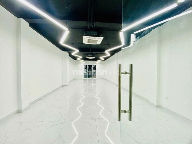 SẮP BÀN GIAO! TÒA NHÀ VĂN PHÒNG CÓ THANG MÁY – TRƯƠNG HOÀNG THANH