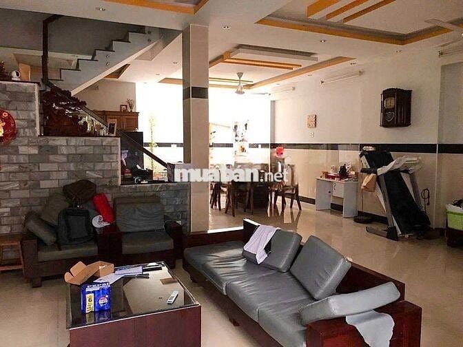 Cho Thuê Nhà 7x20m Đường Phạm Ngọc Thảo, Tân Phú ( 5PN,5WC )