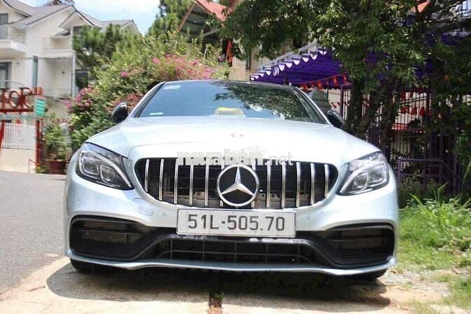 Mercedes Benz C Class 2015 C250 AMG - 100000 km