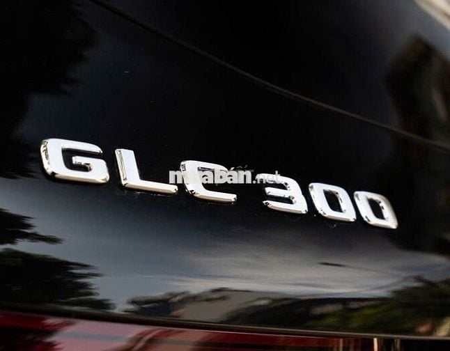 Mercedes Benz GLC300 4MATIC 2021
