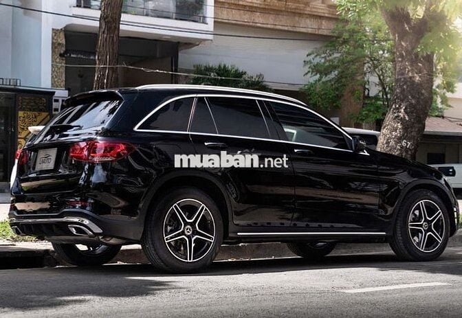 Mercedes Benz GLC300 4MATIC 2021