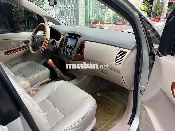 Toyota Innova 2007 - 154360 km