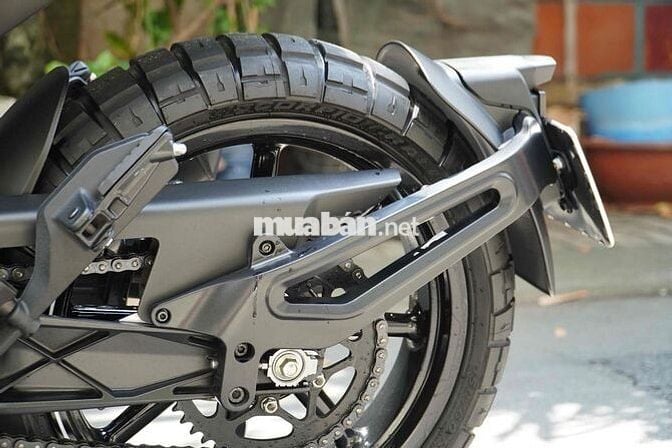 Husqvarna Svartpilen 401 lướt SG