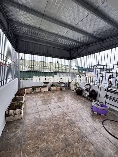 Anh Hùng cần bán nhà 40m, 5 tầng tại Tô Hiệu,Hà Đông,ngõ to nhỉnh 8 tỷ