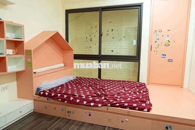 Cho thuê nhà phố trạm AEON long biên 45m 2 ngủ 2 vs fun Đồ giá 10 triê