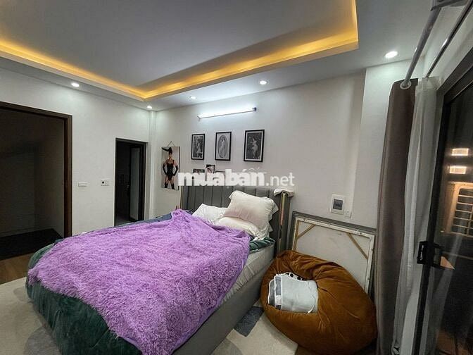 Chủ Vào Nam Cần Để Lại Căn Nhà Tại Thạch Bàn 5 Tầng Có Bể Bơi – 5.x tỷ
