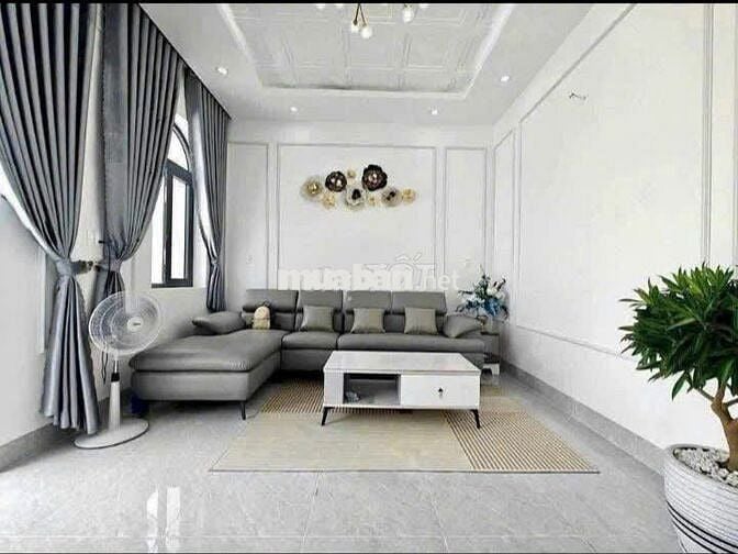 Ngân hàng thanh lý căn nhà cấp 4 ngay đường Tân Liêm - SHR - 920 TR
