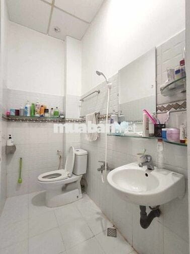 Chính Chủ gấp bán nhà 37m² giá chỉ: 3ty6 còn tl Giá rẻ nhất khu vực