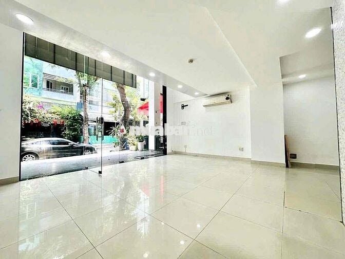 Cho thuê mặt bằng nội khu Phú Mỹ Hưng