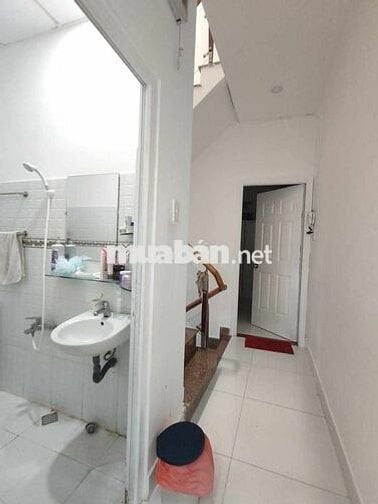 Chính Chủ gấp bán nhà 37m² giá chỉ: 3ty6 còn tl Giá rẻ nhất khu vực