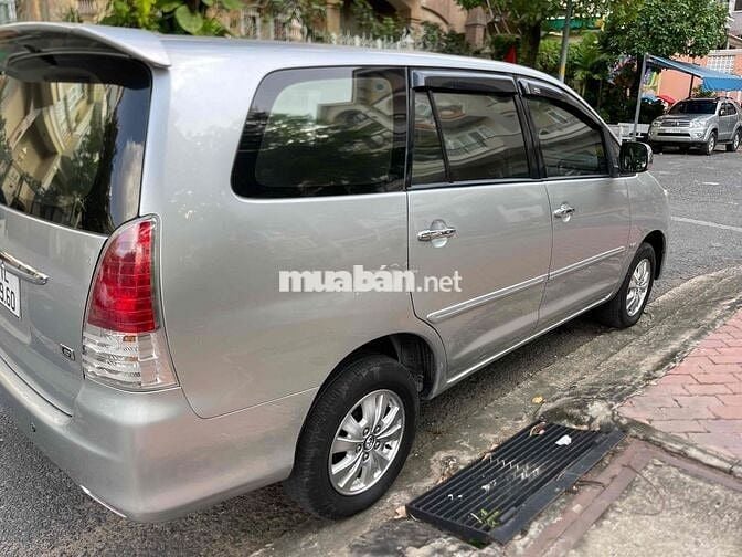 Toyota Innova 2020 2.0G - 150000 km