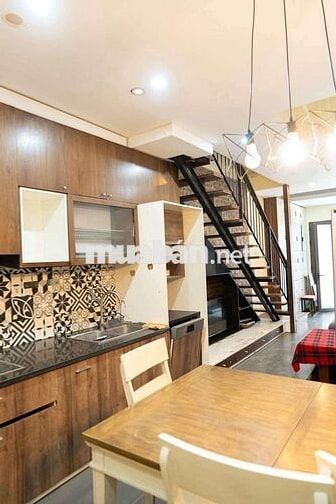 Cho thuê nhà phố trạm AEON long biên 45m 2 ngủ 2 vs fun Đồ giá 10 triê