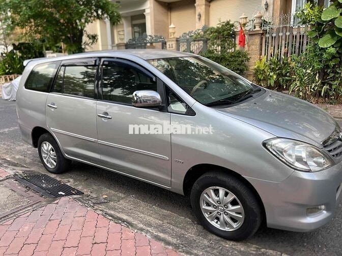 Toyota Innova 2020 2.0G - 150000 km
