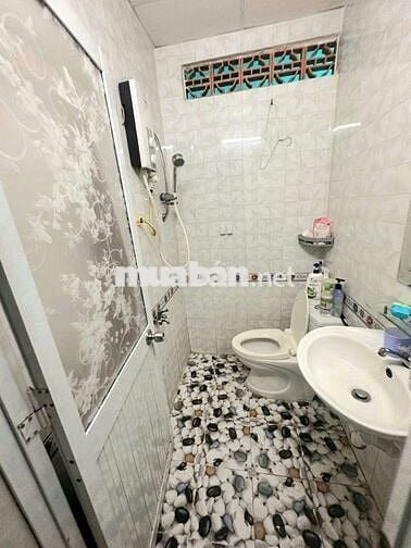 CHO THUÊ NHÀ NGUYÊN CĂN 80M - HẼM KINH DOANH - GẦN KHU D BÌNH THẠNH