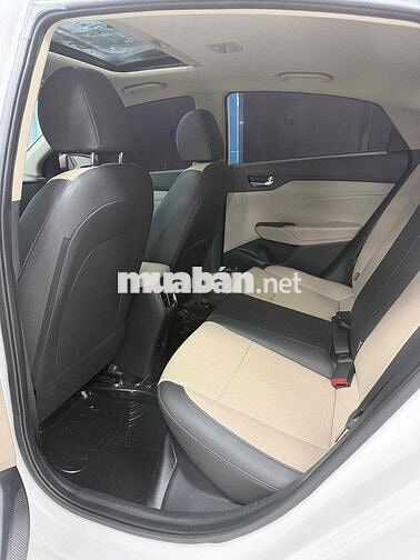 Hyundai Accent 2021 1.4 AT đặc biệt đi 14000 km