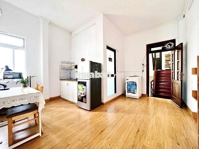 Căn hộ full nội thất ban công thoáng ngay Xô Viết Nghệ Tĩnh gần Quận 1